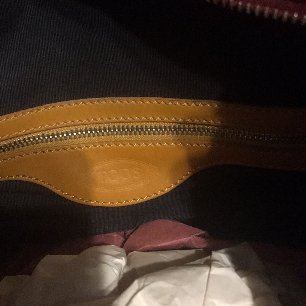 TODDS.  Autentice, genuine leather - Picture 5 of 8